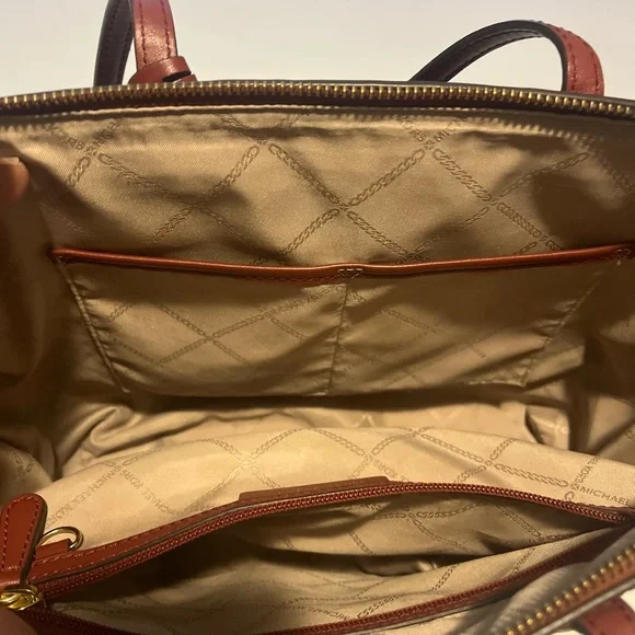 AUTHENTIC Michael Kors orange-reddish in color tote Bag. - Picture 12 of 15